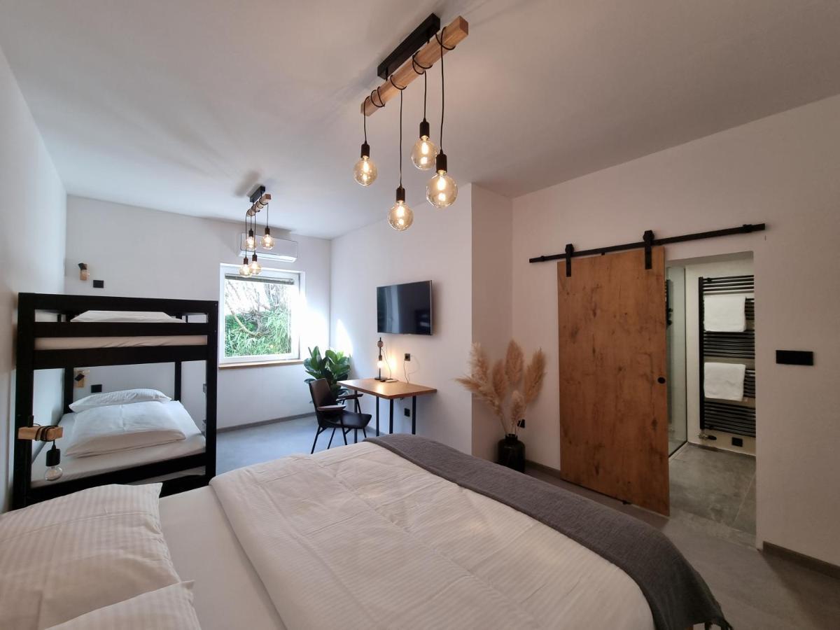 Pri Karlu Rooms & More Maribor Exterior photo