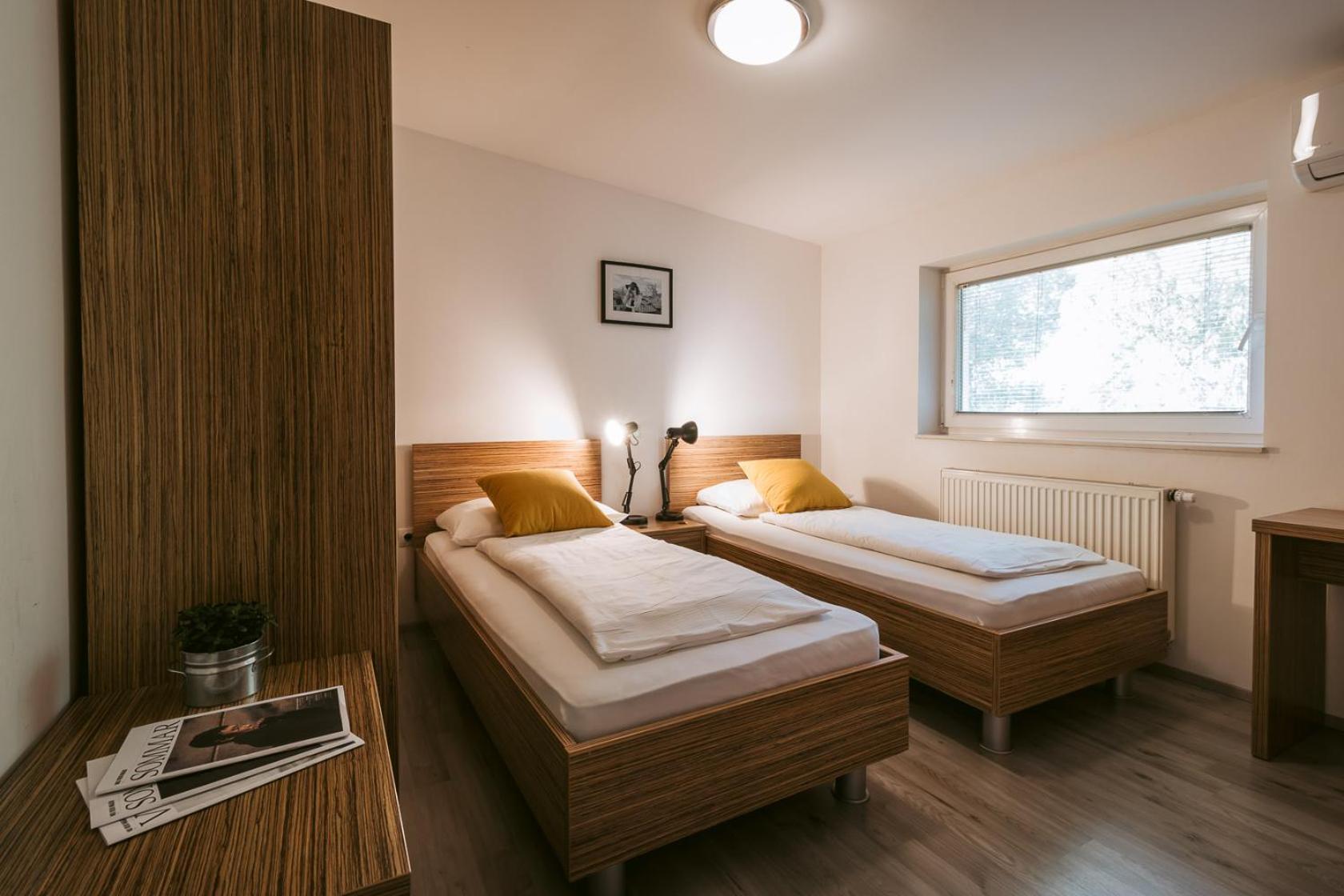 Pri Karlu Rooms & More Maribor Exterior photo