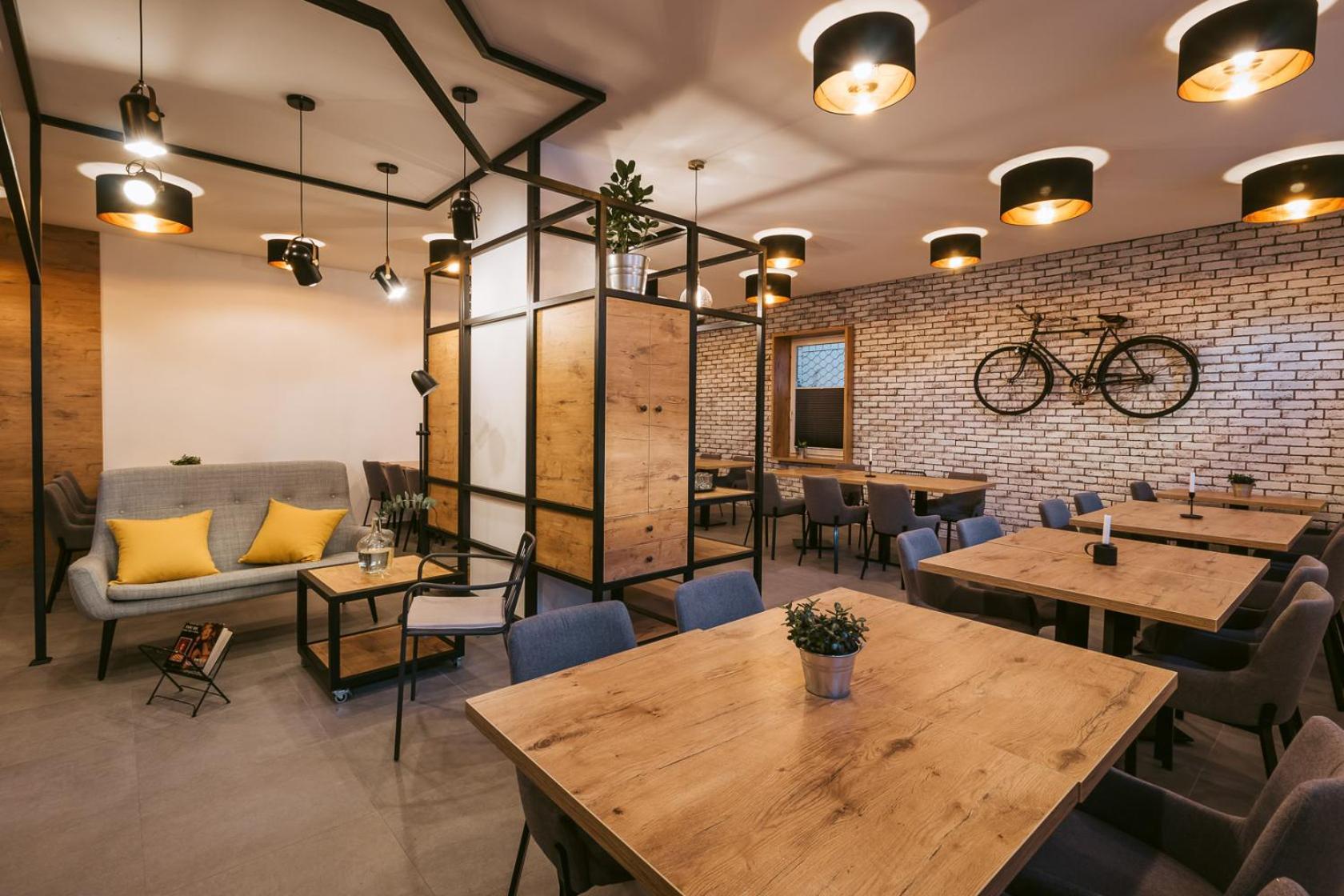 Pri Karlu Rooms & More Maribor Exterior photo